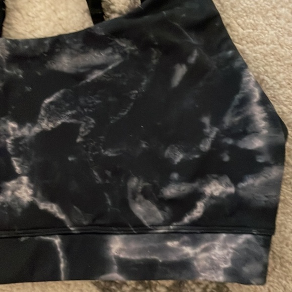 Very soft sports bra - Picture 2 of 3